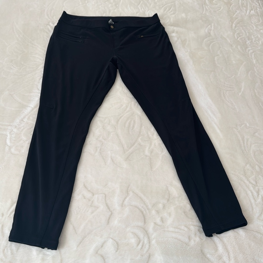 Zeza B Black Jeggings